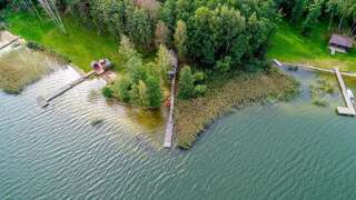 Фото Загородные дома Lakeshore house г. Dvarčėnai